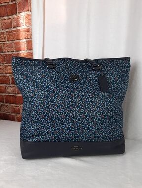 Coach  Ranch Floral Nylon Tote Bag